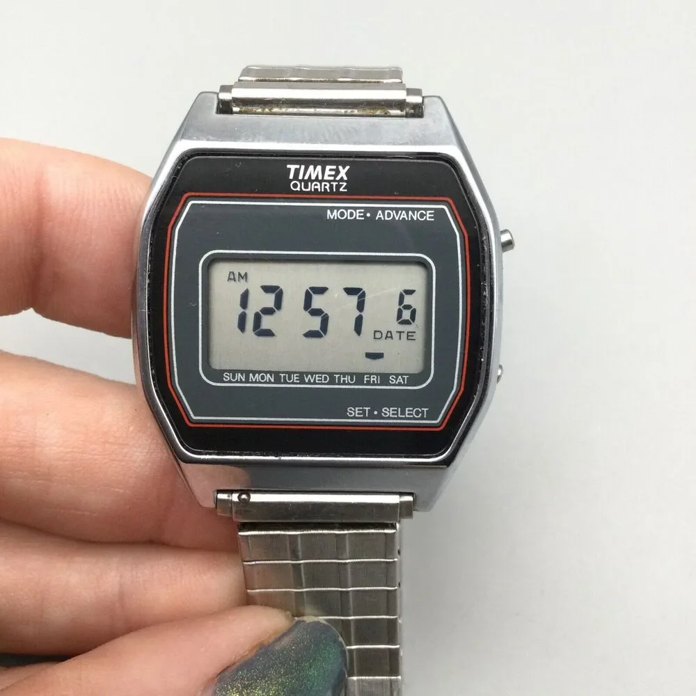 Vtg Timex Digital Watch Men 34mm Silver Tone Day Date Stretch 1989 New Battery - Picture 6 of 12